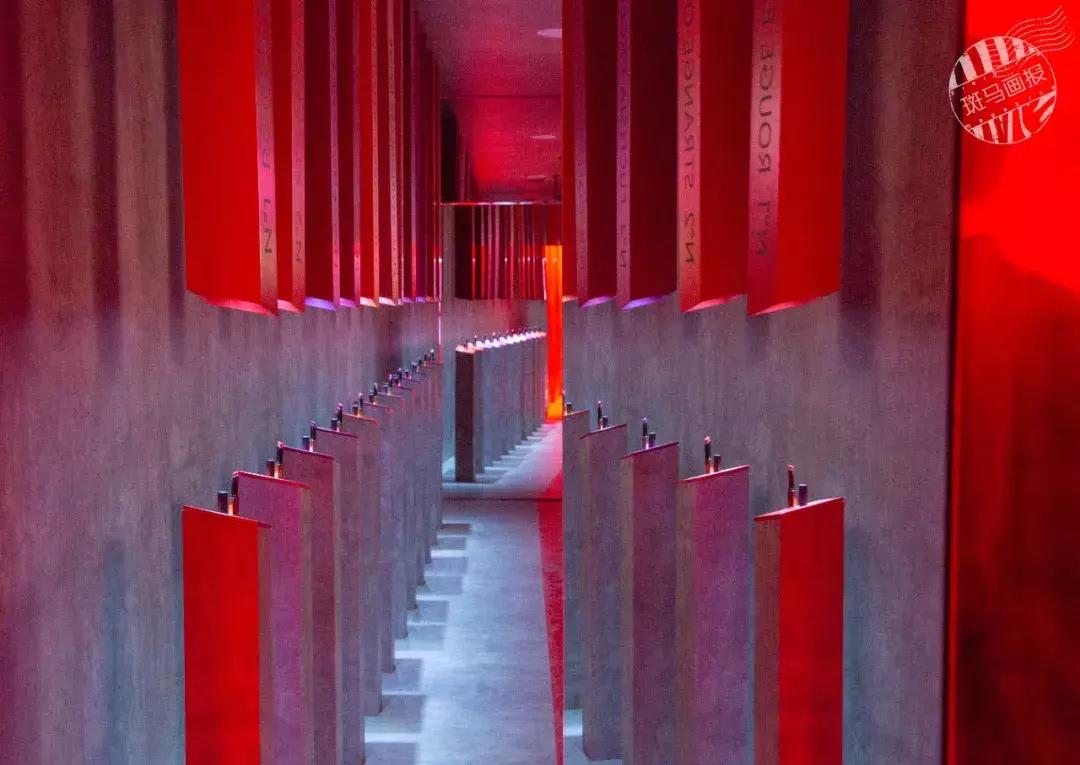 ysl在香港开了家美妆快闪酒店,ysl在上海哪里