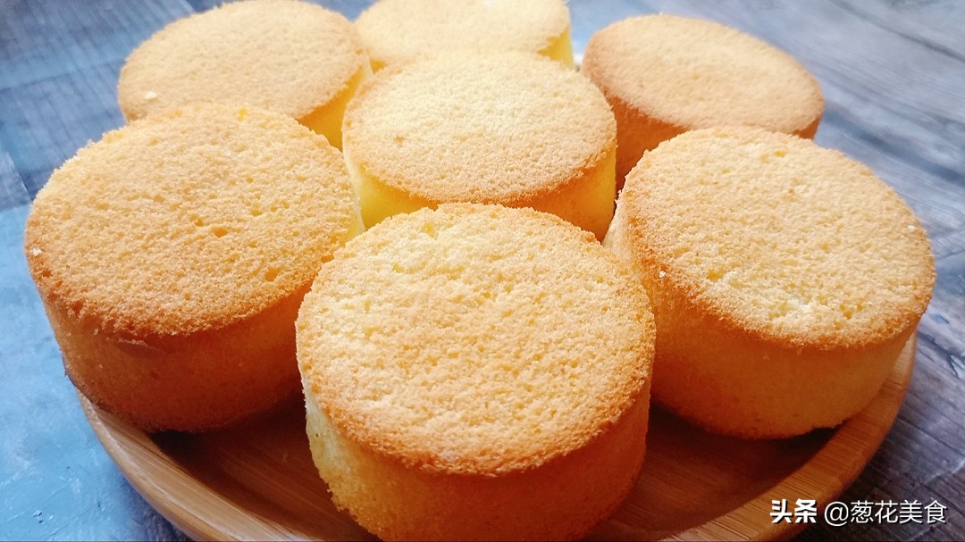 普通面粉做鸡蛋糕的最简单方法,家庭版自制鸡蛋糕简单无面粉