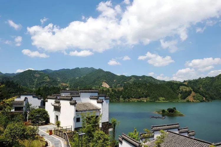 武夷山德懋堂|270万起旅居武夷山临溪别墅，遍访先贤遗迹！看云海、逛古村、品香茗，每天都生活在山水画中