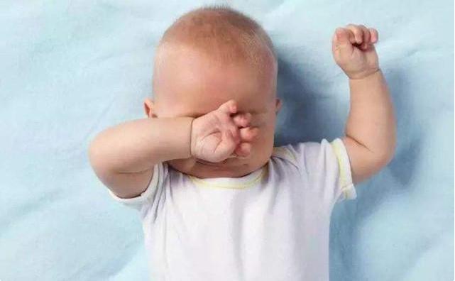 宝宝总是夜间哭闹怎么回事,宝宝总是夜间哭闹怎么样推拿