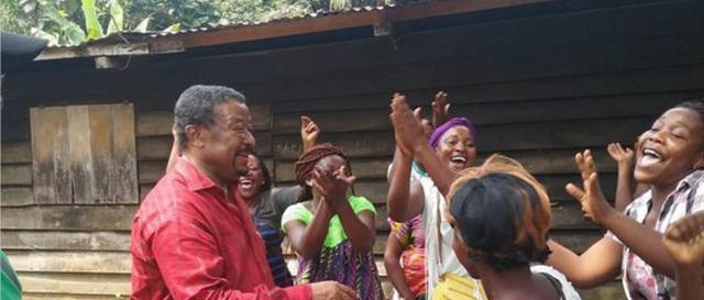 世界闻名的非洲华裔*官高**，子承父愿来中国寻根，每年都回温州祭祖