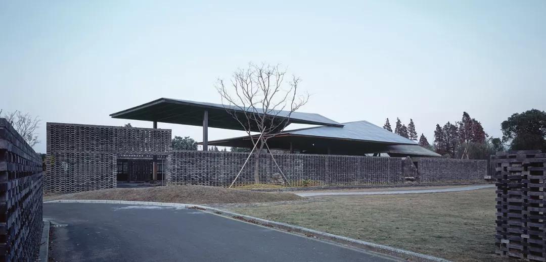 坡地怎样设计园林房,极简风格小区园林设计