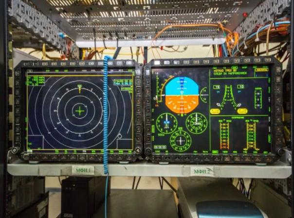 歼20有没有必要买苏57,中国歼20反制轰炸机