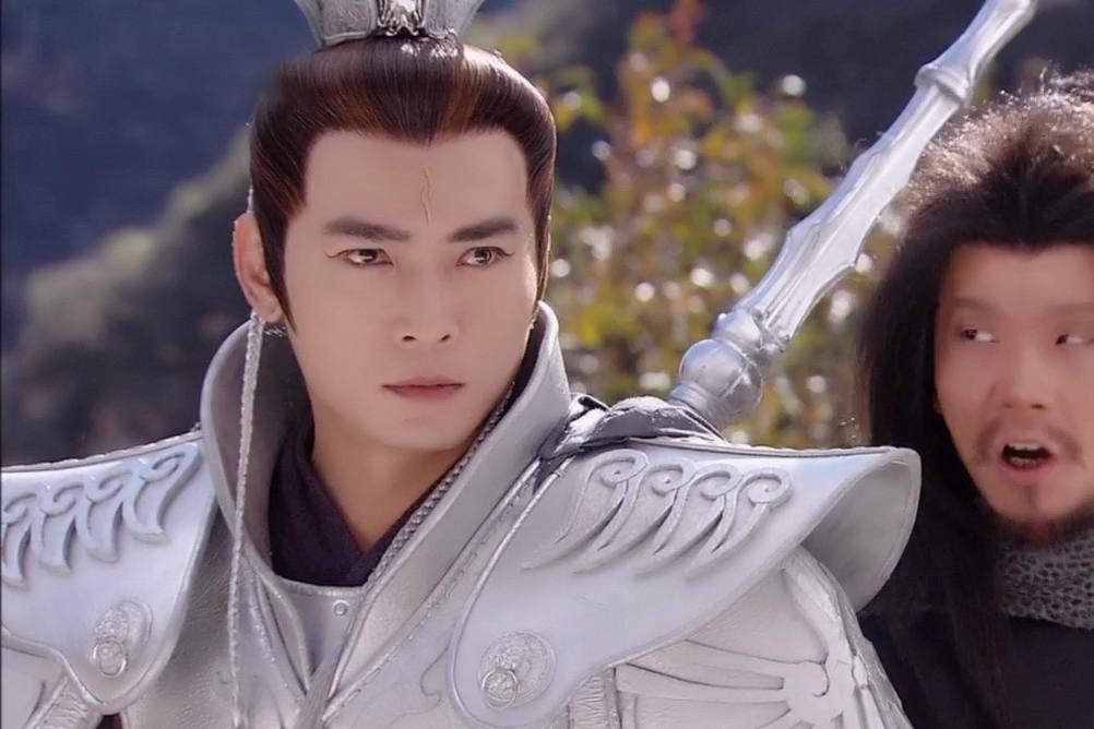 “古装第一*男美**”焦恩俊的毁灭史,和他的两段狗血婚姻