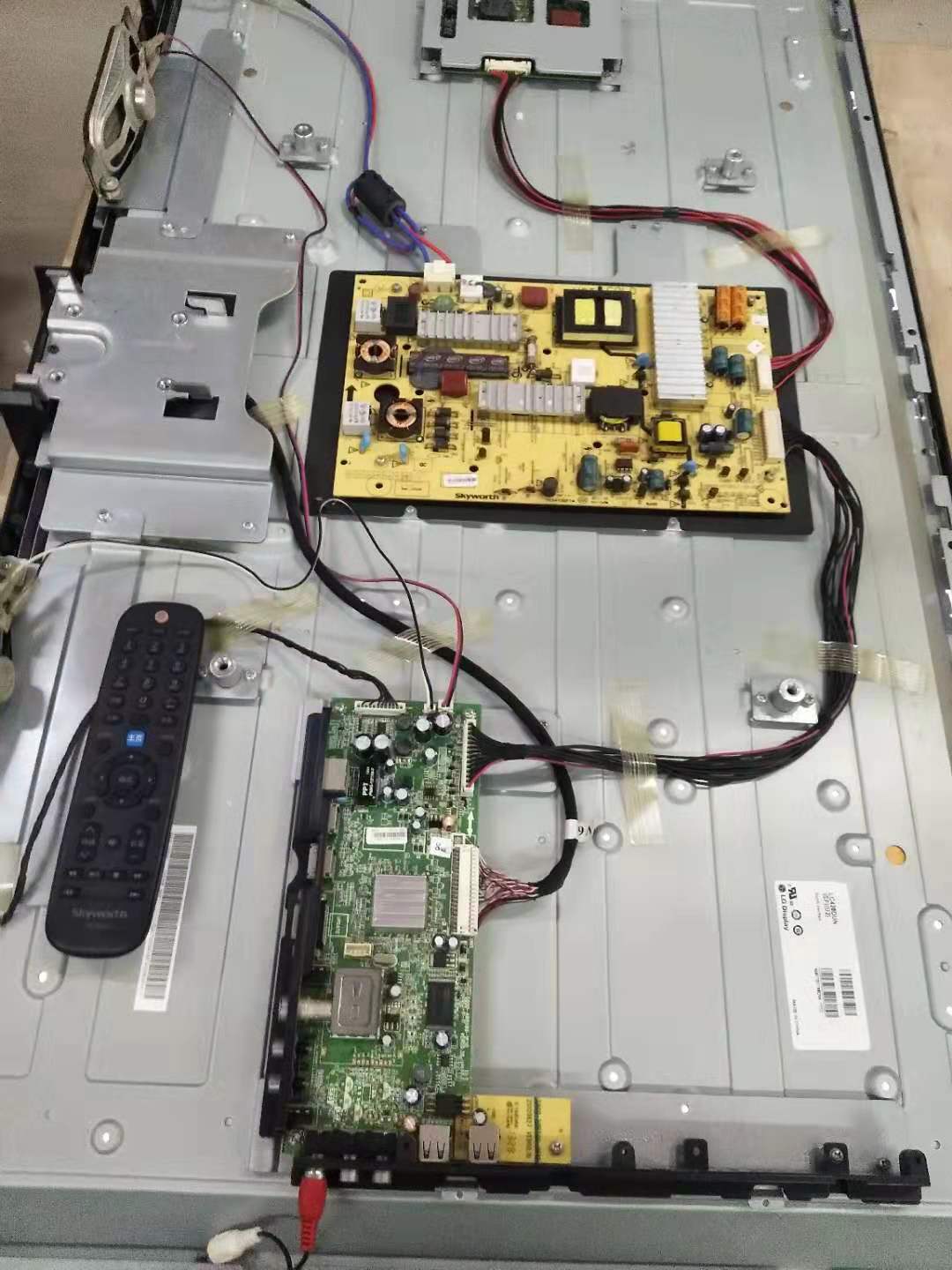 创维42e7brd绿灯亮开不了机,创维电视42寸灯亮不开机怎么回事