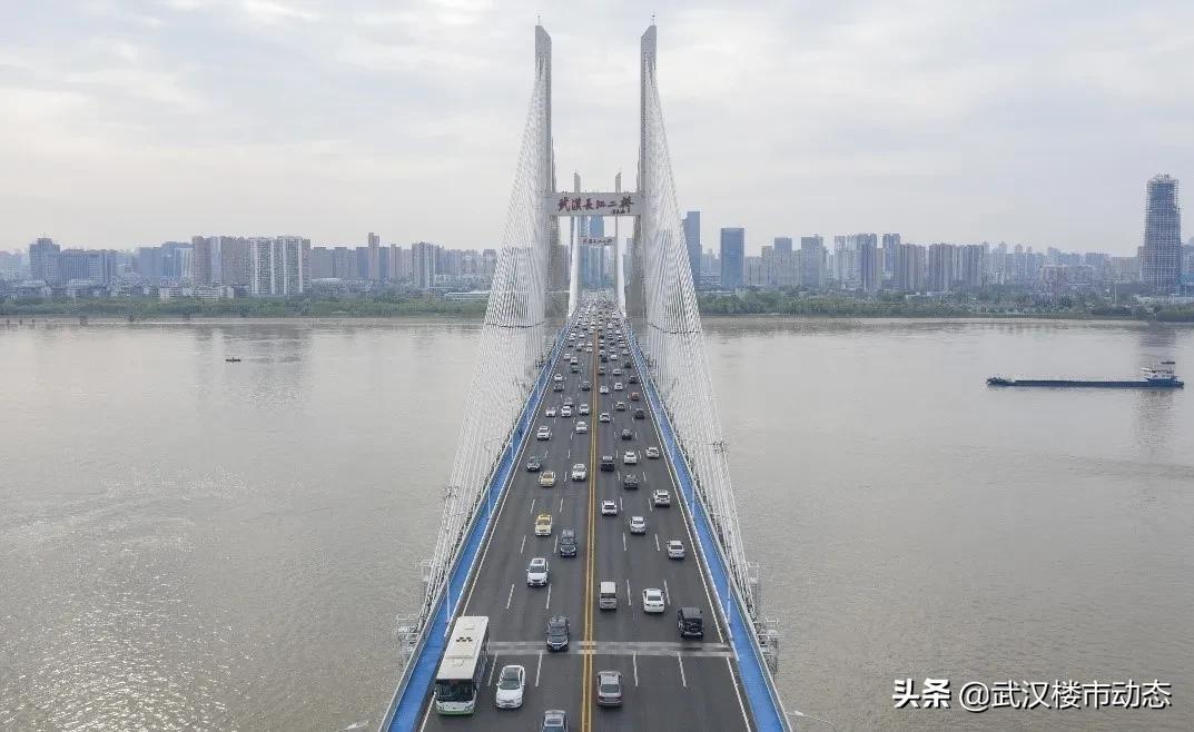 扛不住了?所有房源折上折!武昌二环惊现纯新盘,购房者有福了