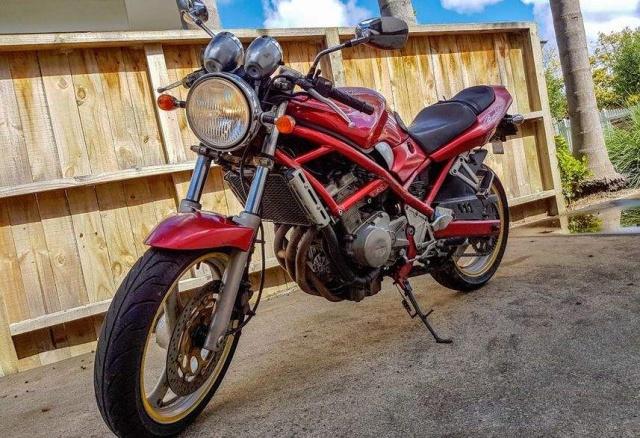 楠戜笉鍧忕殑鏈敯cb1100,楠戜笉鍧忕殑cb璇寸殑鏄湰鐢颁粈涔堣溅