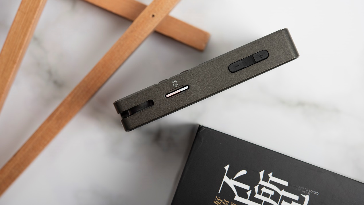 种草给追求听感的发烧友，EROS这台*放播**器拒绝做保守派