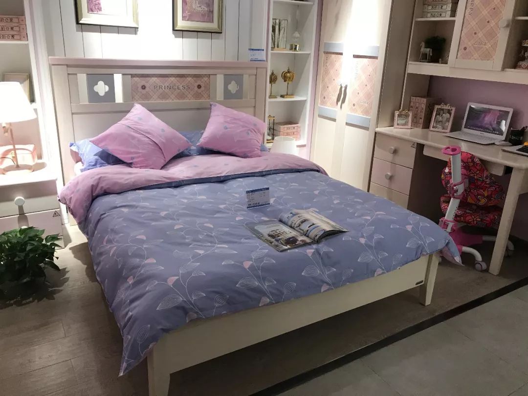 探店寻好物,探店寻好物观美御翅坊