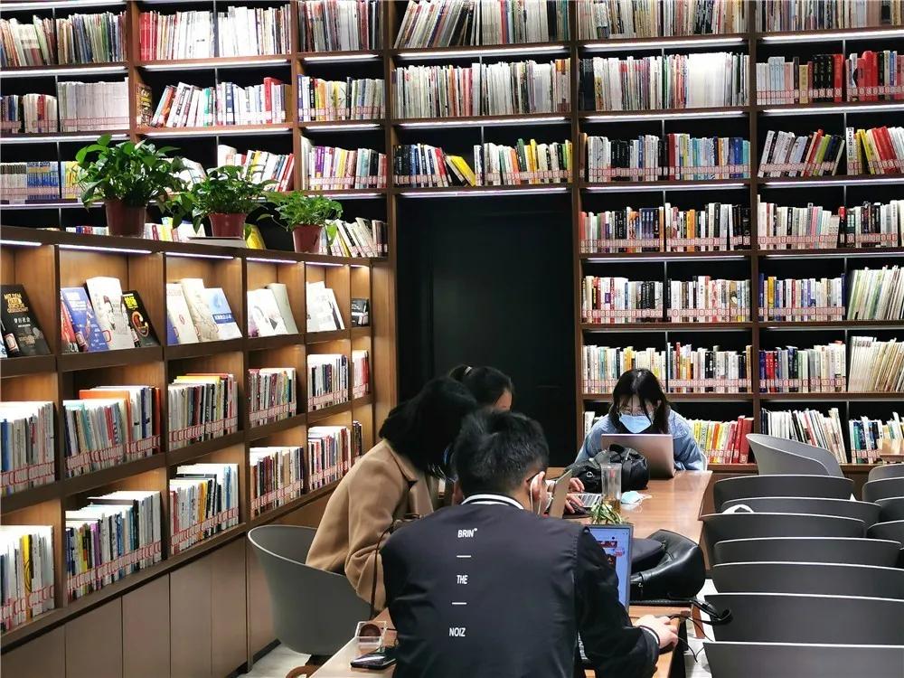 四月发生的事,东城发生的事