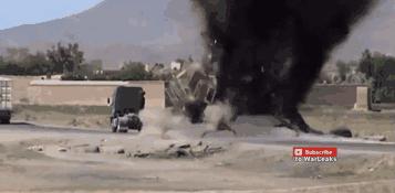 一发迫击炮的炮弹威力有多大,一炮炸平足球场155毫米炮弹