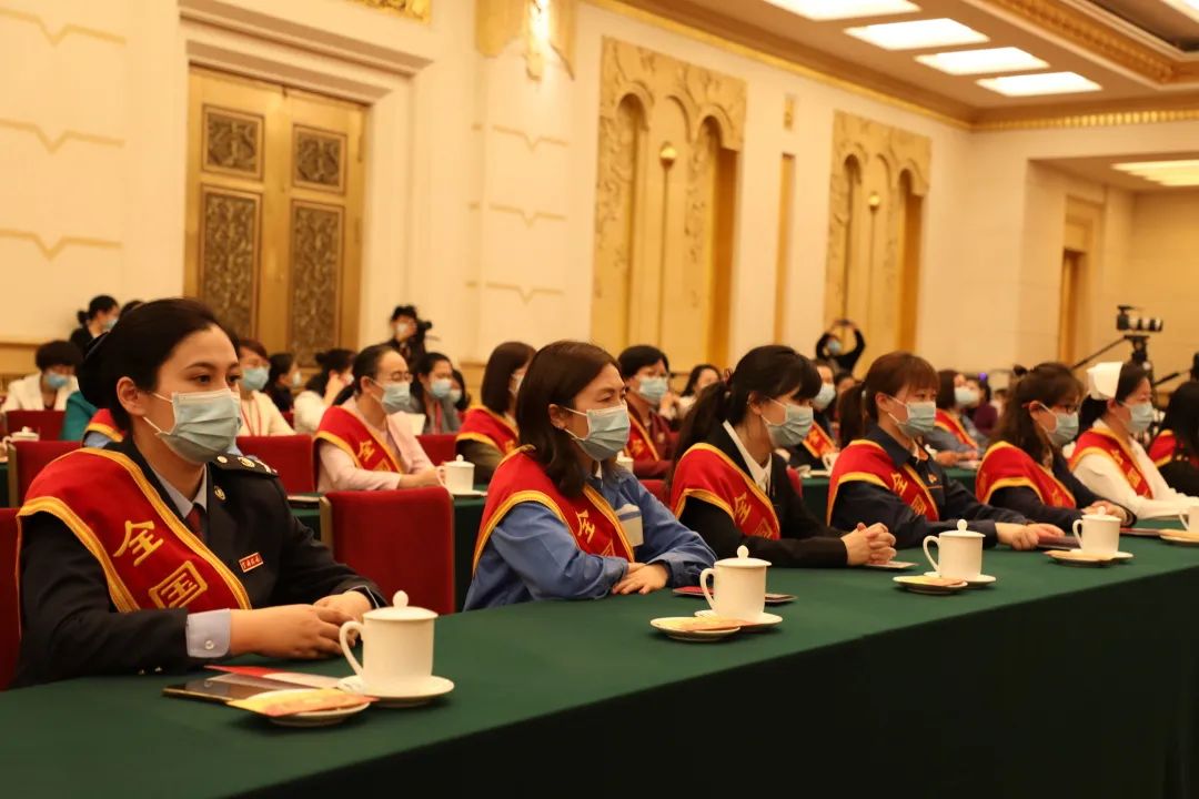 人民大会堂表彰大会有哪些,人民大会堂表彰奥运会冠军