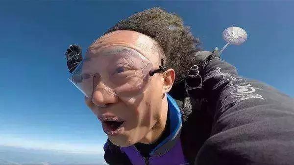 小孩喝完浑身长毛的这种“神药”,脱发的90后可否来一瓶?