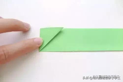 画端午节的龙舟和粽子,手工折纸龙舟粽子