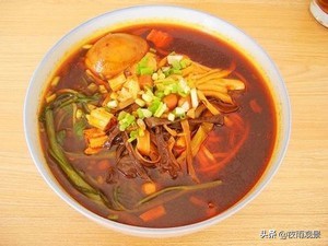 正宗柳州螺蛳粉的正确做法大全,柳州螺蛳粉汤料配方制作方法