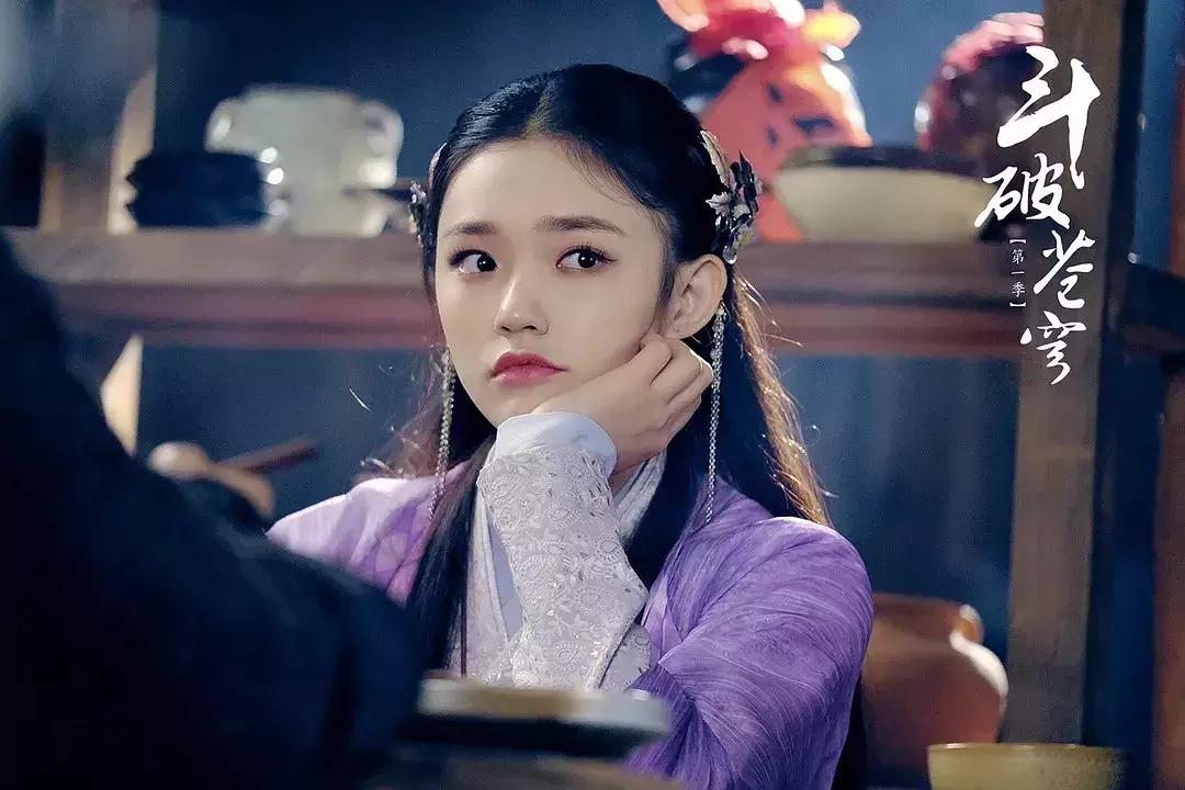 迪丽热巴颜值秒一众韩星,迪丽热巴颜值吊打