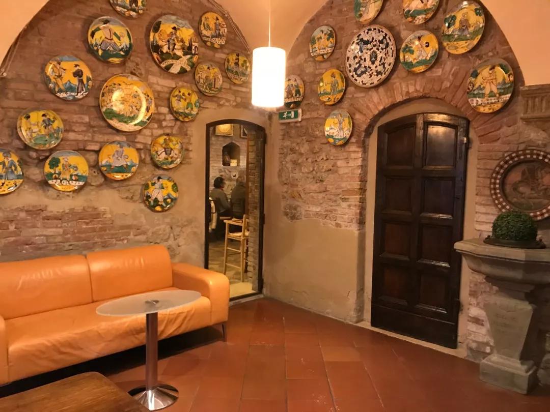 「慢达世界」第135期:圣吉米那诺|匹诺曹与美塔之城