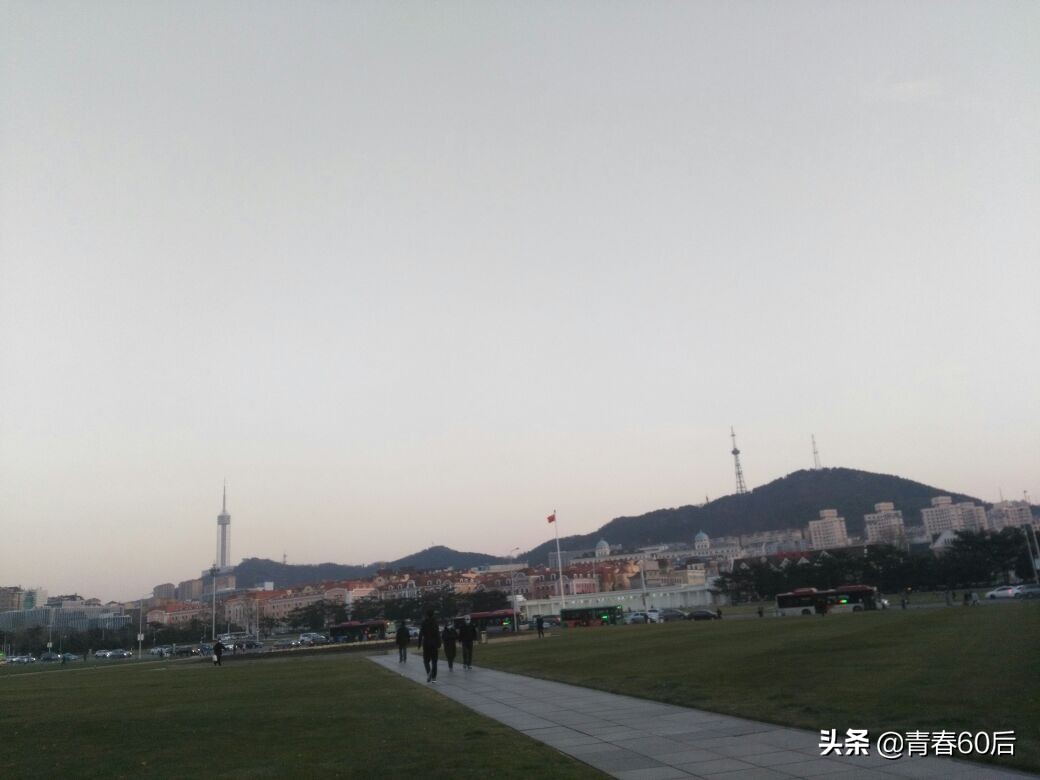 大连人民广场,大连人民广场老建筑