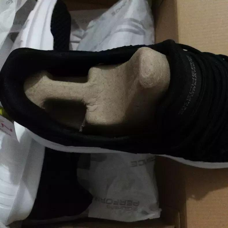 斯凯奇运动鞋适合慢跑不,斯凯奇亚瑟士哪个适合慢跑