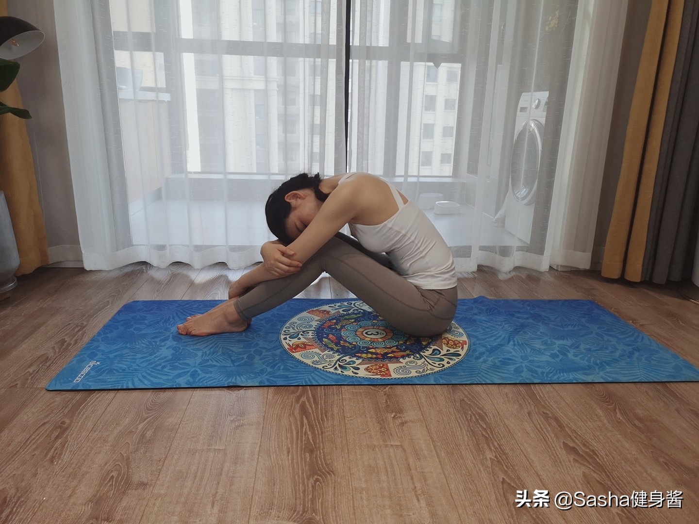 这些瑜伽动作改善你的内分泌系统,让你更容易瘦