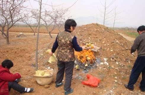 农村丧葬流程及忌讳,农村丧葬流程和注意事项