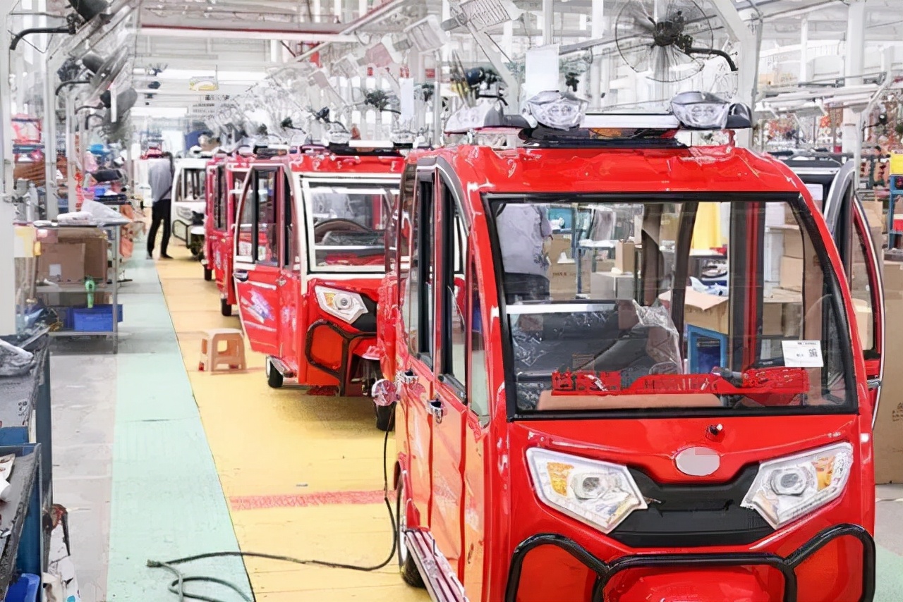 冬季热销之火:旺季时间紧任务重,卖三轮想赚钱先做好这两件事