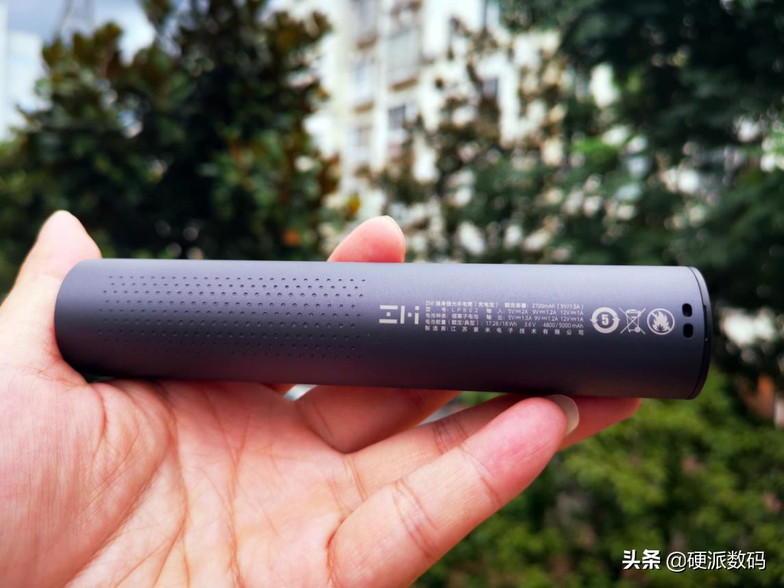 zmi紫米10000毫安评测,zmi紫米5000充电宝