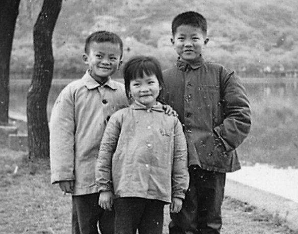 马云的十大高光时刻,马云退休的老师