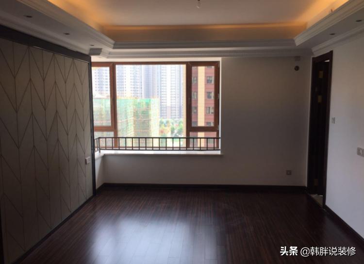 刚交钥匙的130㎡万科精装房，效果时尚又清新，做完保洁就能入住