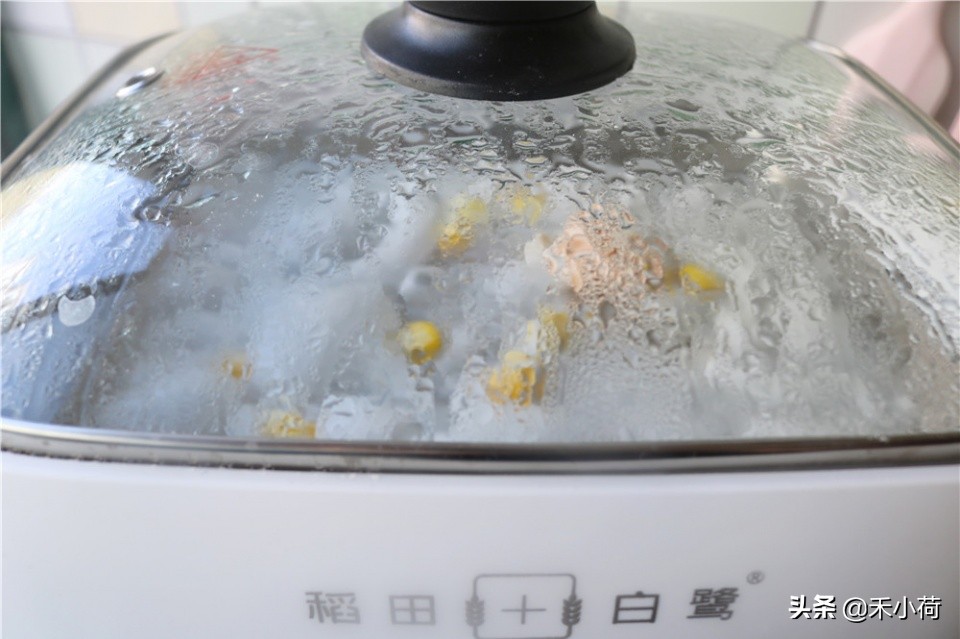 鲜虾肠粉制作小视频,肠粉自己制作