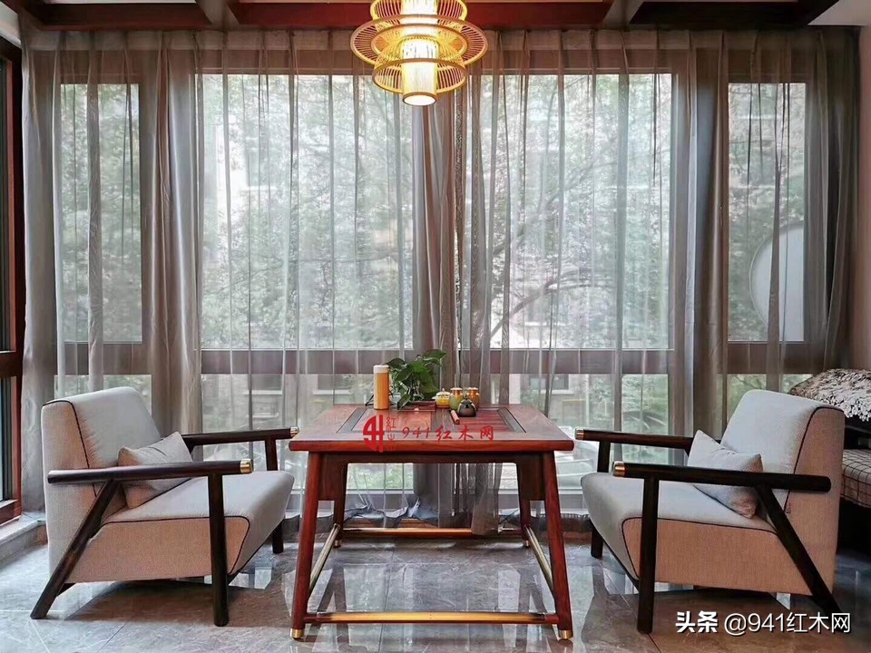 干燥天气红木家具开裂如何保养,红木家具的打扫和保养方法