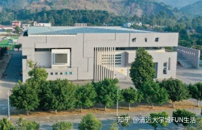 广州广东南华工商职业学院学费,广东南华工商学院各专业的学费