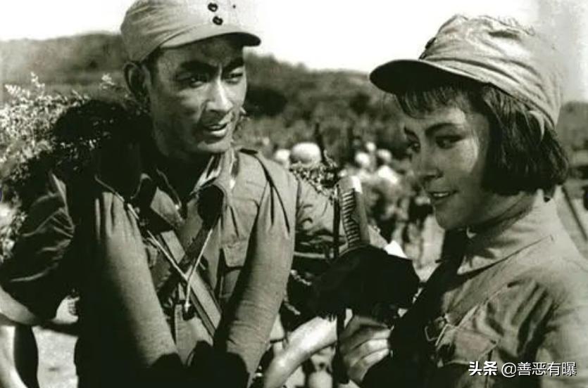 郭俊卿女扮男装照片,郭俊卿14岁剃光头参军