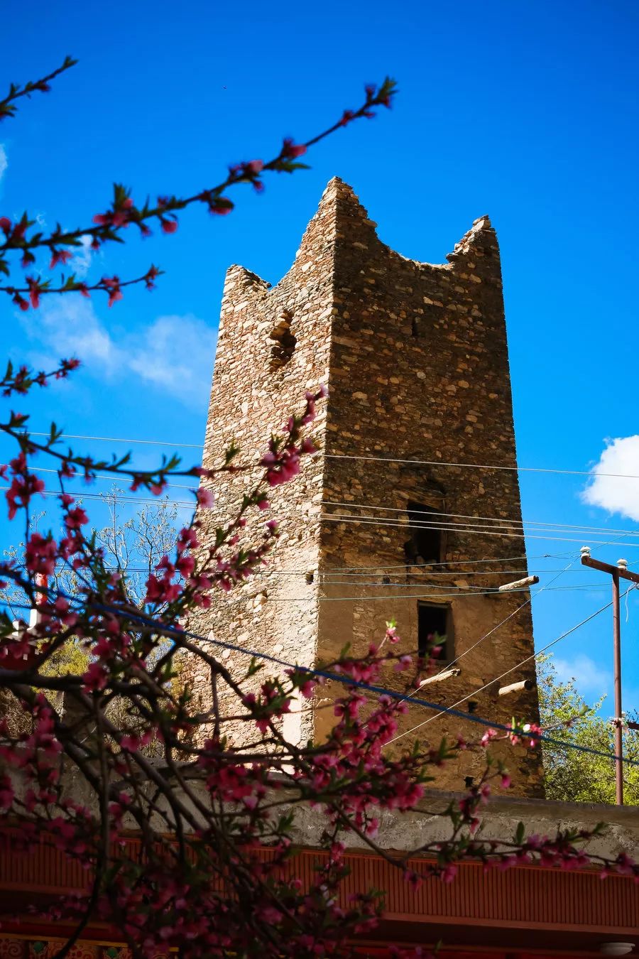 原来“女儿国”是真实存在的，就藏在川西！