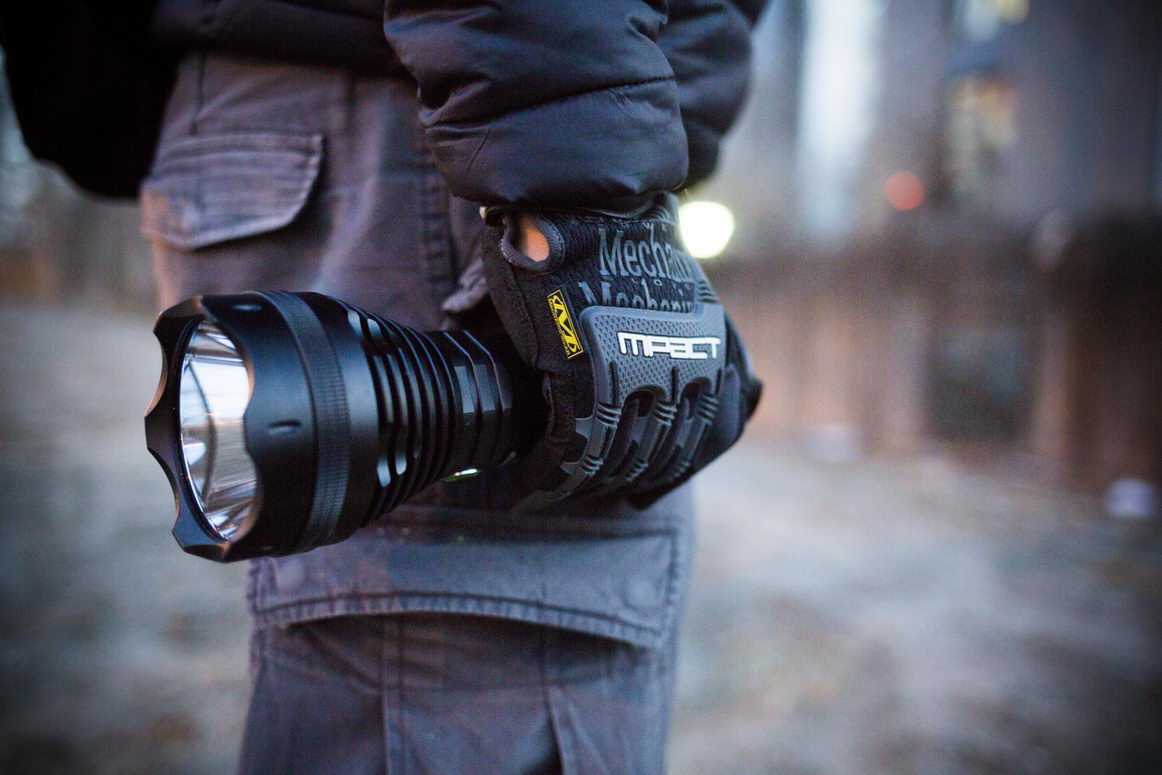 性能怪兽7500流明超级远射雷鸣兔SD90评测#科技快报#