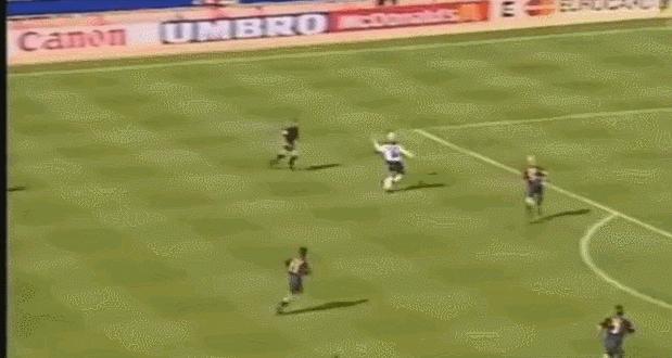 破产酒鬼的球鞋拍卖值6万,加图索的恩人名字成为香港路名