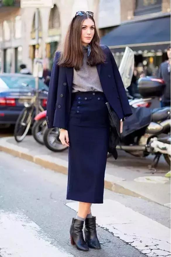 夏季小白鞋短靴洋气又高级,5款人气短靴时髦好看穿着又舒适