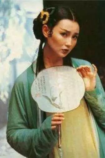 十二星座专属的口红色号大全,十二星座口红处女座