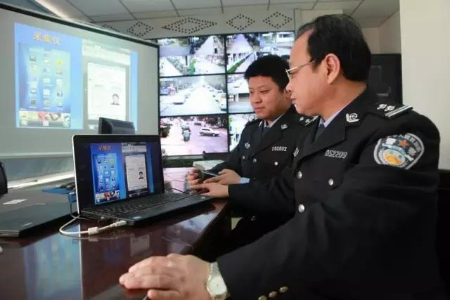 警察忙到一个月不回家,警察都不回家吗