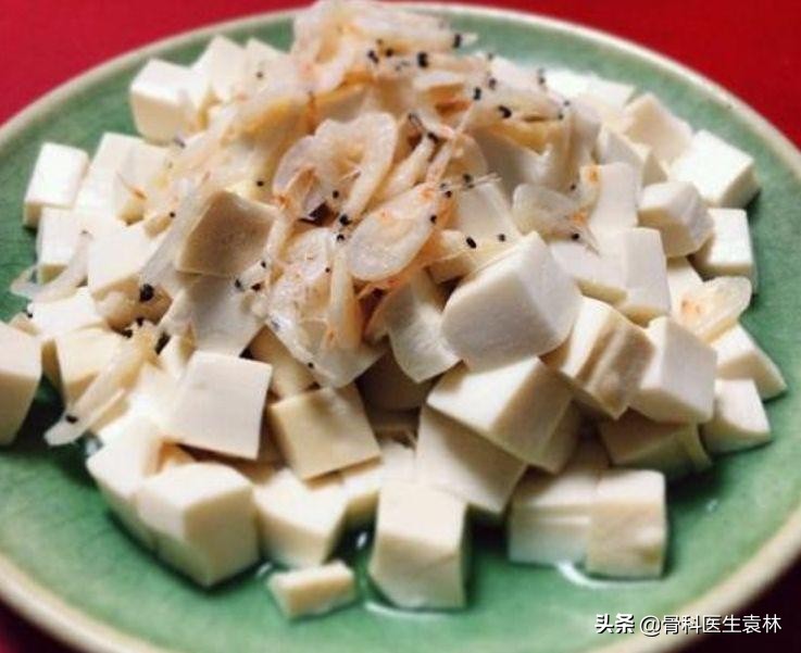 老年人腿抽筋是缺钙引起的吗,腿抽筋缺钙该怎么补钙呀