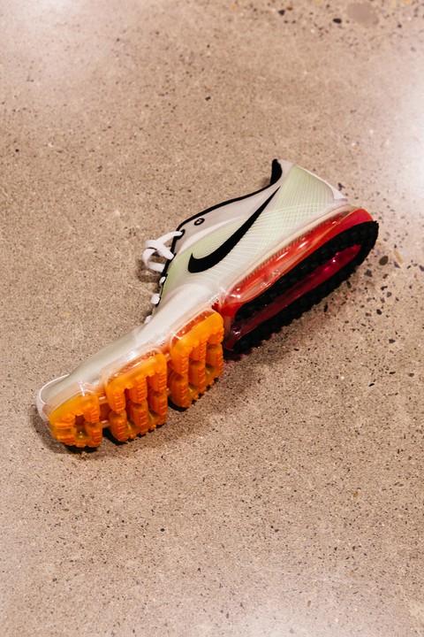 耐克的VaporMax发明之路：不断追求空中行走的极致目标