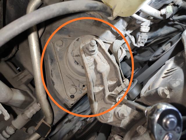 北京现代伊兰特悦动更换火花塞,伊兰特悦动换火花塞