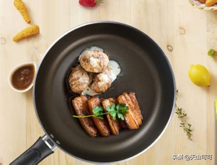 猪油和菜籽油哪个润锅好,滑锅用什么油最好