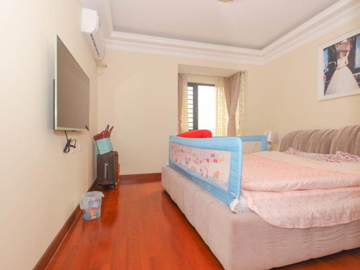 小孩子租房被偷,女生单独租房回家遇到小偷