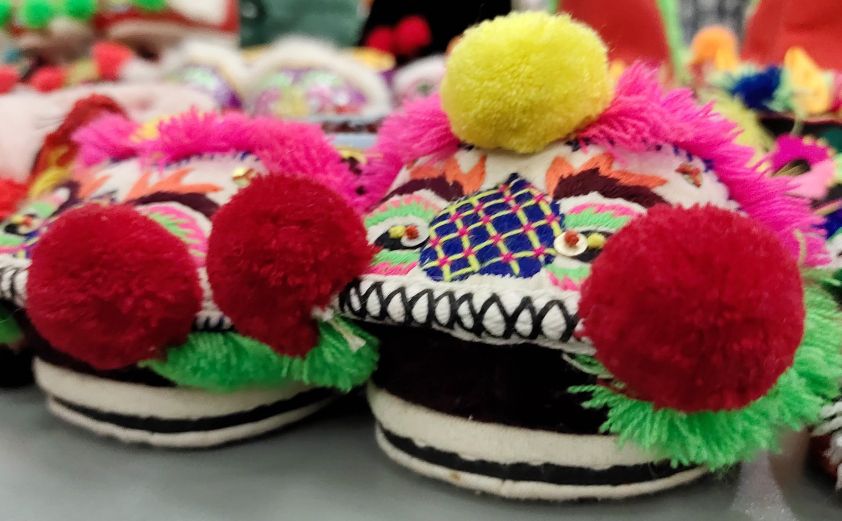 少数民族服装与服饰传承,儿童传统服饰