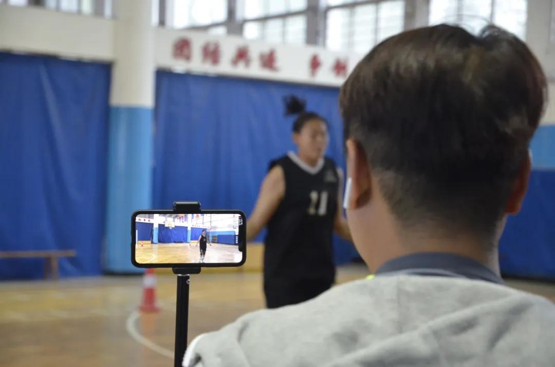 满怀赤子之心，再现抗疫攻坚精神——2020年阜新篮球学校全国U系列参赛队线上“体能大比武”活动纪实