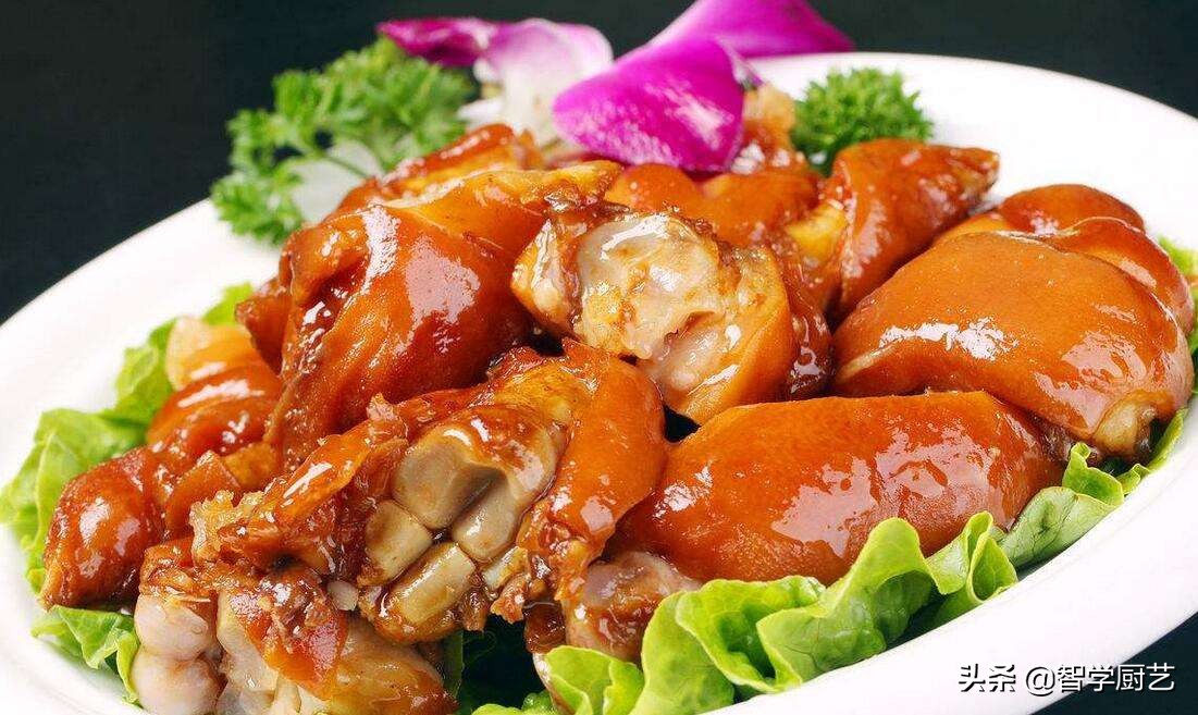 卤猪蹄超软糯的方法,秘制卤猪蹄全过程