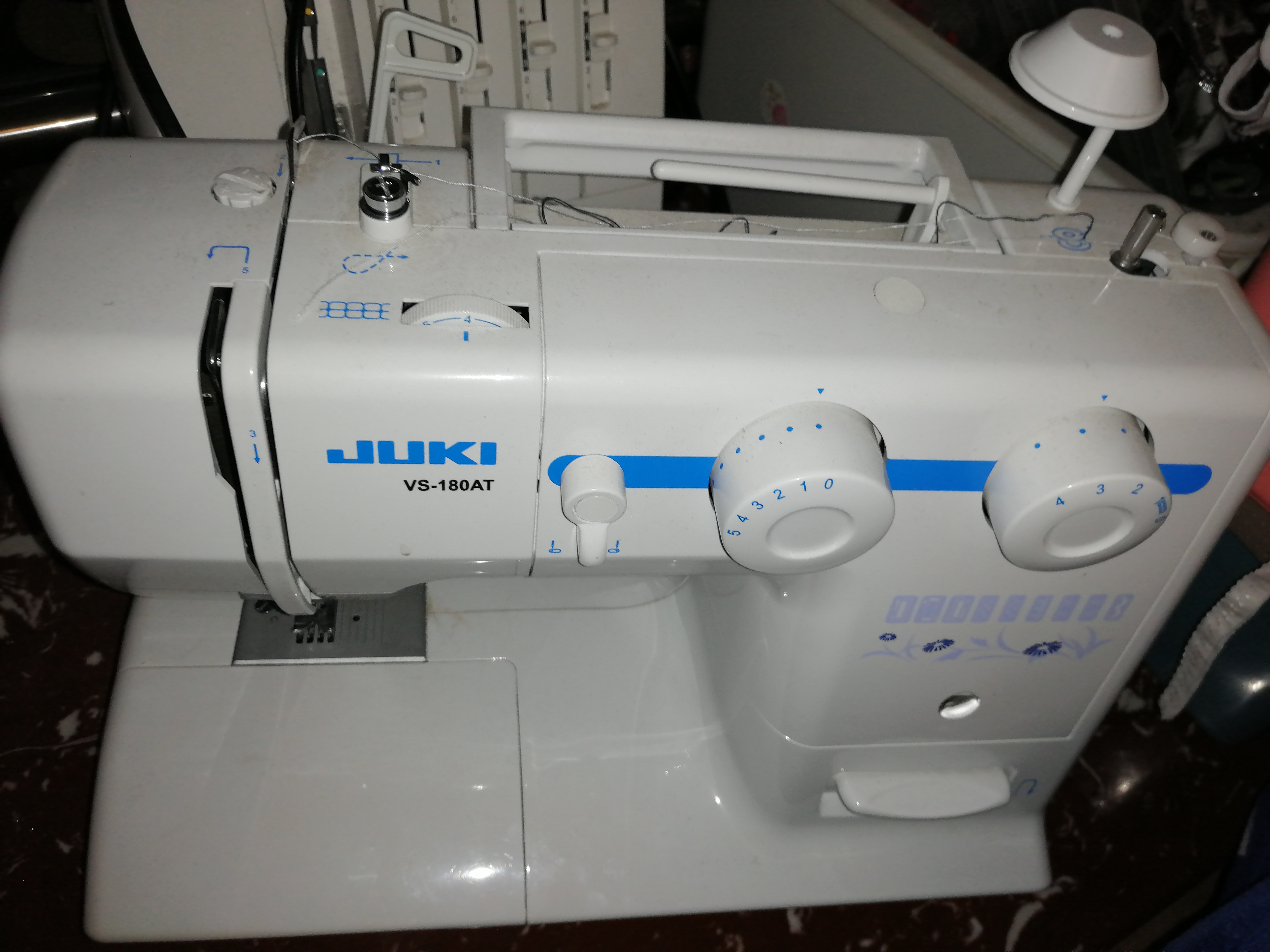 学做衣服会不会很难学会的,现在学做衣服难不难啊