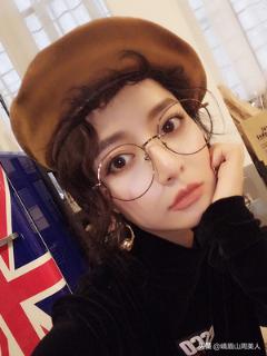 戴眼镜总被吐槽像“憨憨”？先别生气，可能是你就没挑对眼镜