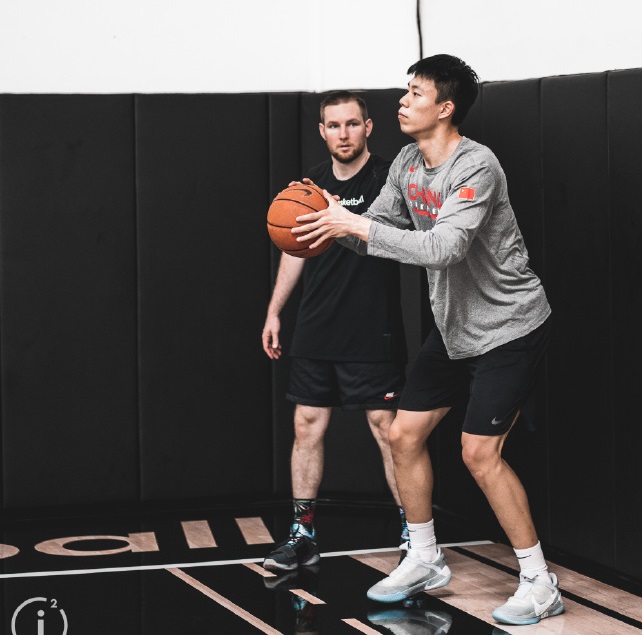 99年锋线赴美特训！20岁进国家队，望冲NBA，可成辽篮未来之星